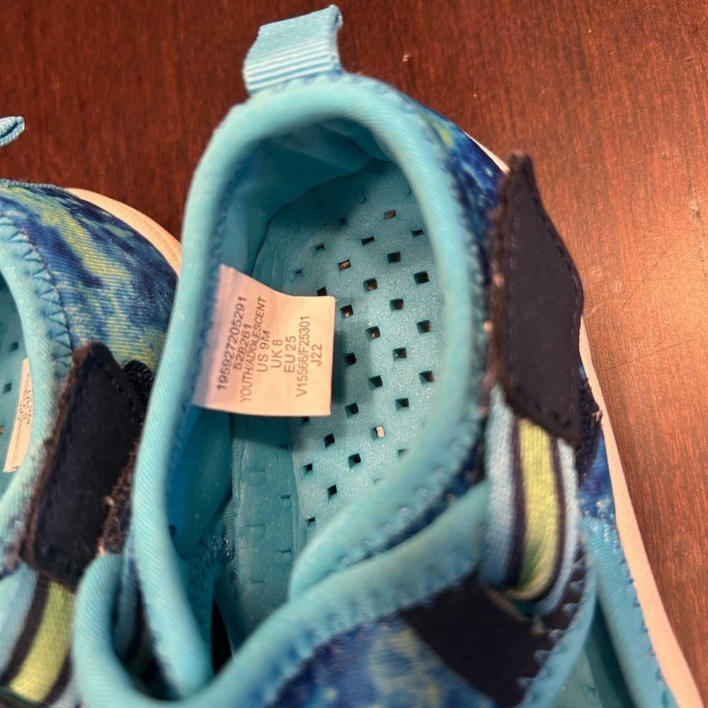 Lands' End Water Shoes Blue and Green with Elastic Lacing - Picture 2 of 3